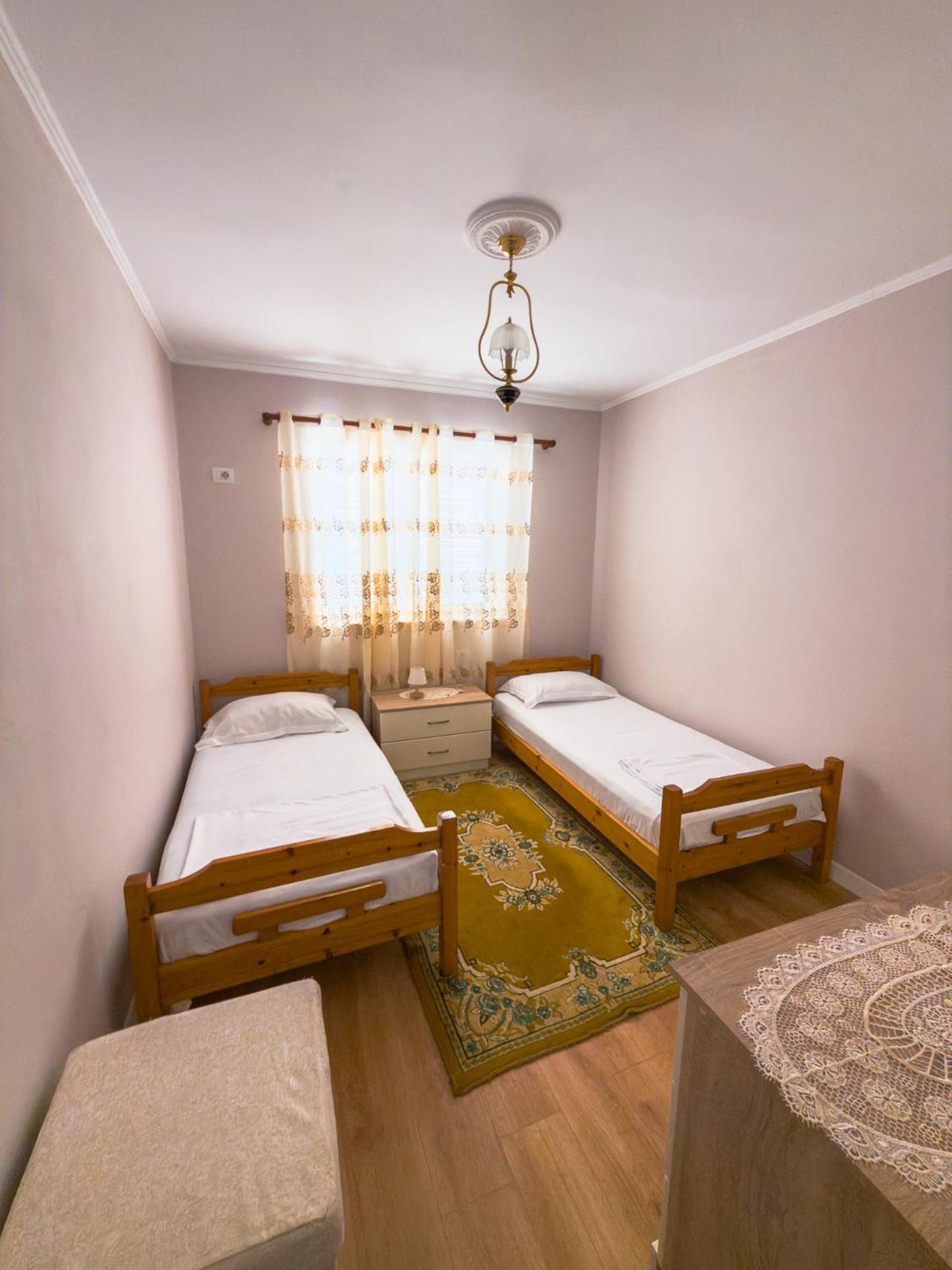 Cozy With Garden Apartment *
